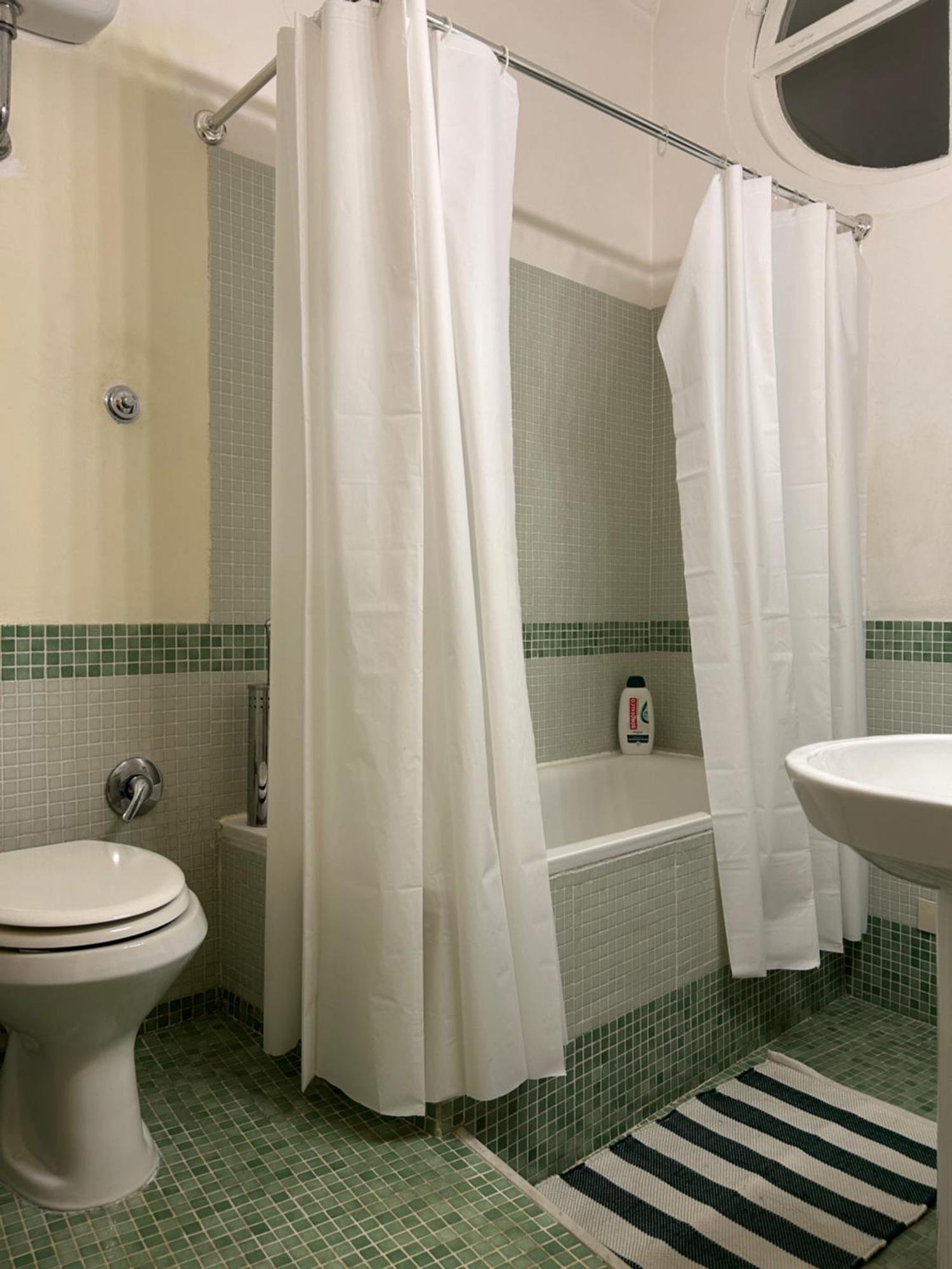 Stylish Apartment In Central Rome "Centro Storico" Eksteriør billede