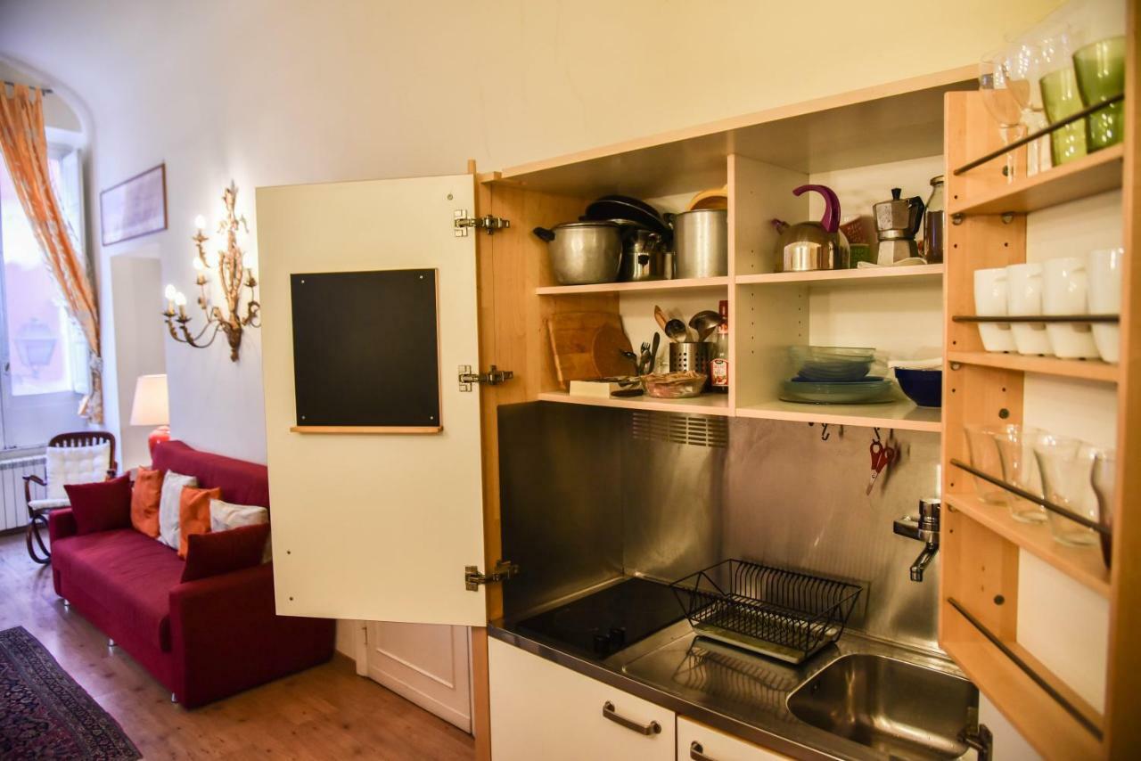 Stylish Apartment In Central Rome "Centro Storico" Eksteriør billede